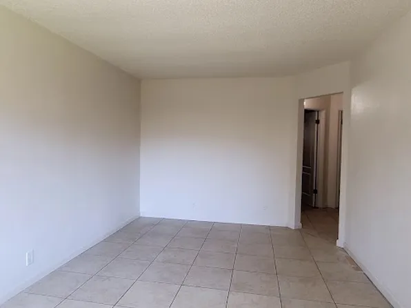 42 E Dakota Ave Unit 42, Fresno, CA 93704