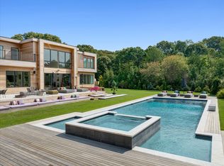 233 N Magee St, Southampton, NY 11968