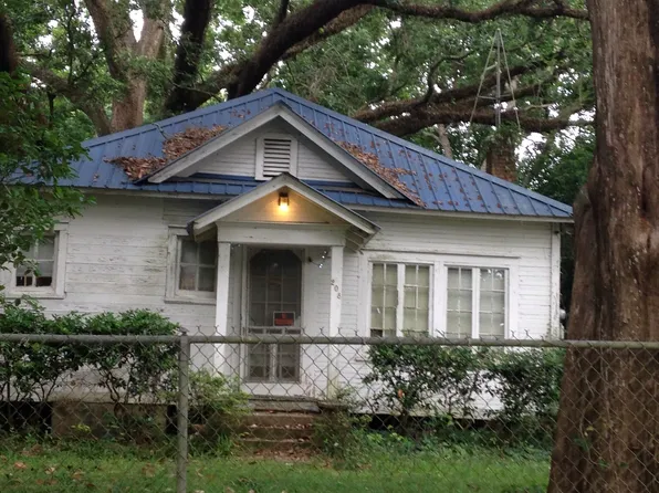 208 Oswalt St, Fairhope, AL 36532