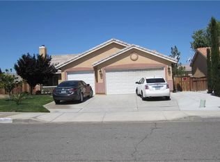 15552 Fremont Dr, Adelanto, CA 92301