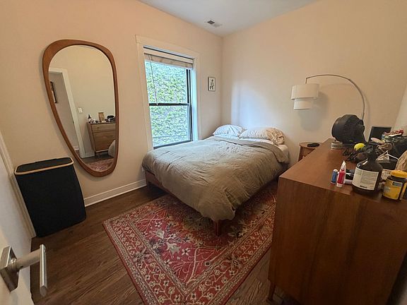 3rd image of 3161-73 N Orchard St #31612