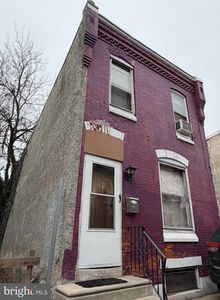 962 N 45th St, Philadelphia, PA, 19104