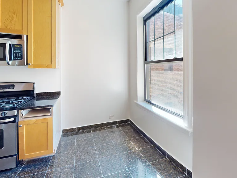 115 E 92nd St #9C — Photo 9