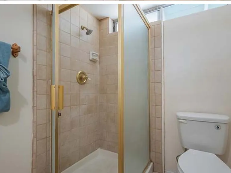 30041 Windward Dr — Photo 16