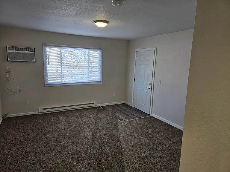 1626 Brooke Park Dr — Photo 12