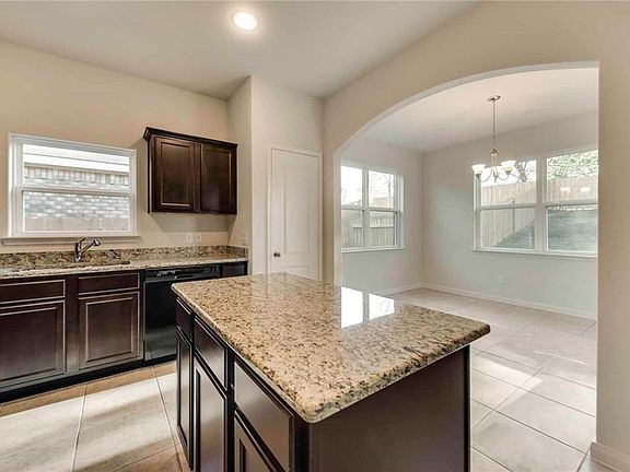 3rd image of 4616 Shy Creek Ln