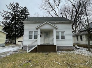 75 Dewhurst Ave, Bedford, OH