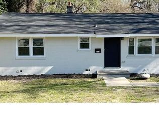 713 Robeson St, Fayetteville, NC 28305