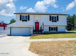 1185 N Forsythia St, Post Falls, ID 83854