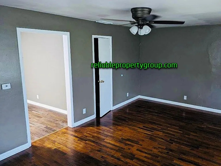 2817 S Gallatin St — Photo 4