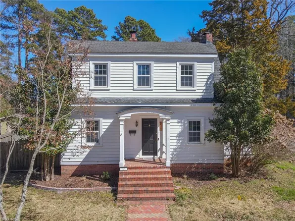 226 Bedford Pl, Suffolk, VA 23434