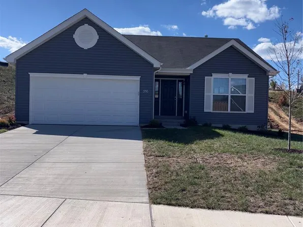 356 Winding Bluffs Ct, Fenton, MO 63026