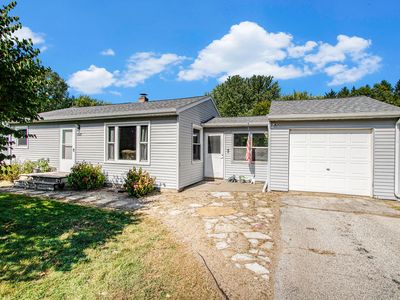 1521 Maiden Ln, Saint Joseph, MI, 49085