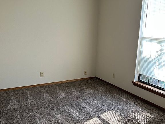 4th image of 7083 SE 66th Ter APT A