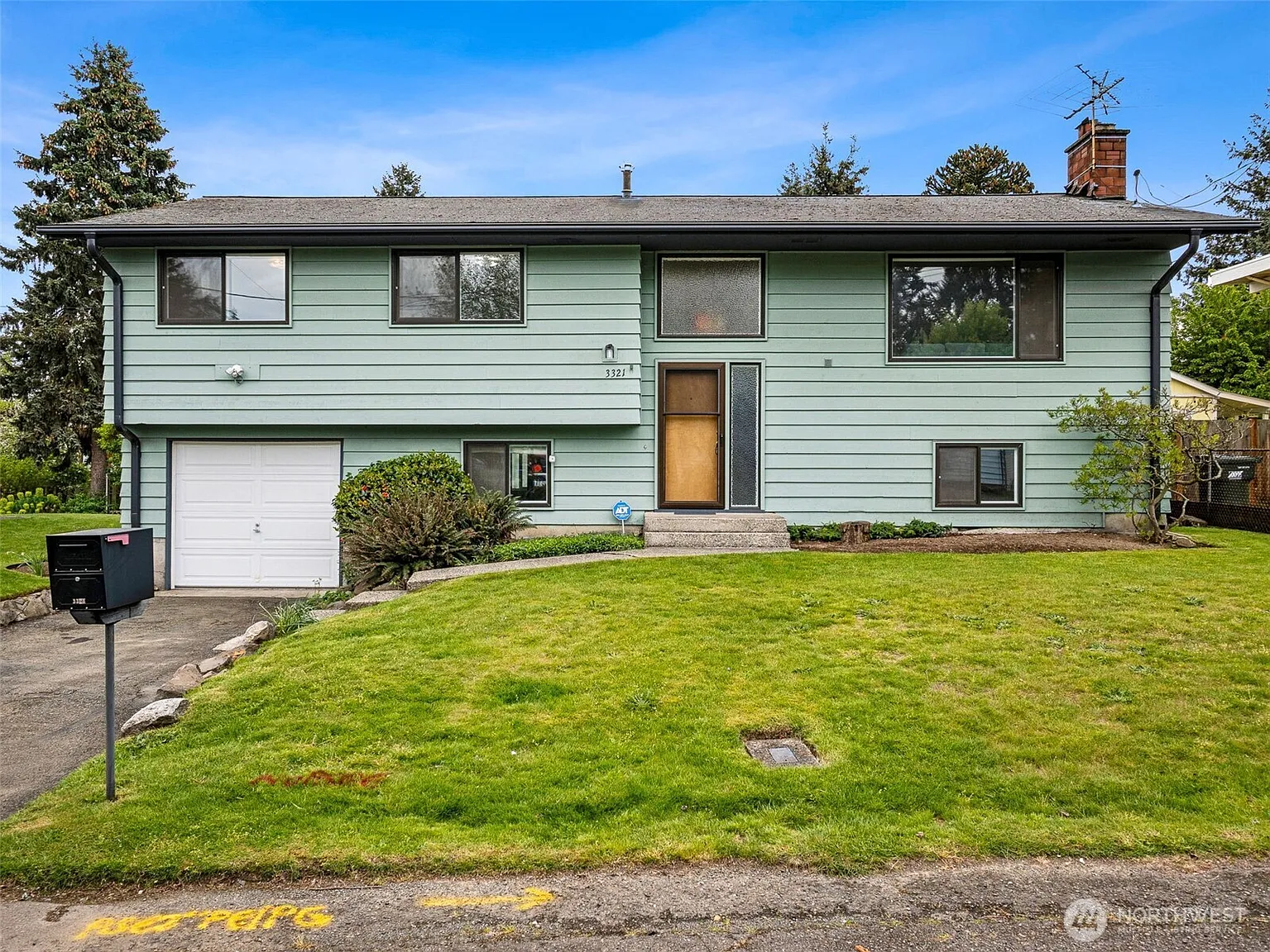 3321 S 191st Street photo 1