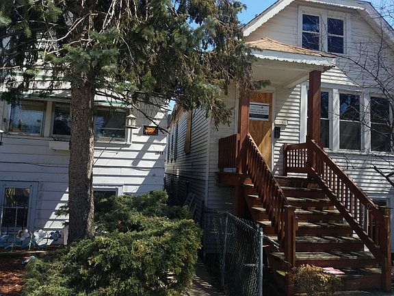 3rd image of 3843 S Honore St