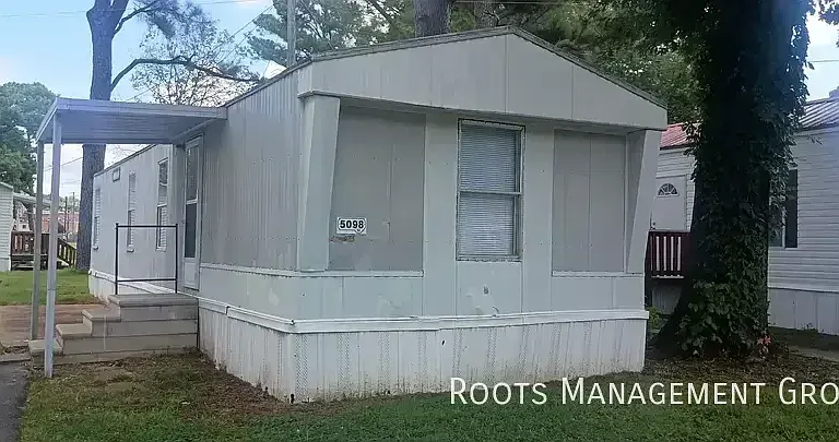 5098 Thompson Dr #99 — Photo 1