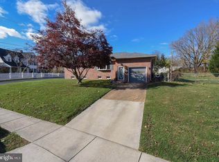 2434 W Parris Dr, Wilmington, DE 19808