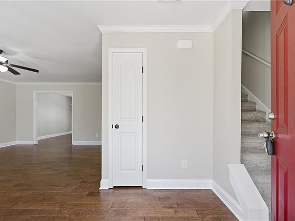 4th image of 3930 Mabery Rd