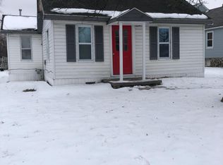 111 Deens Ln, Bay City, MI 48706