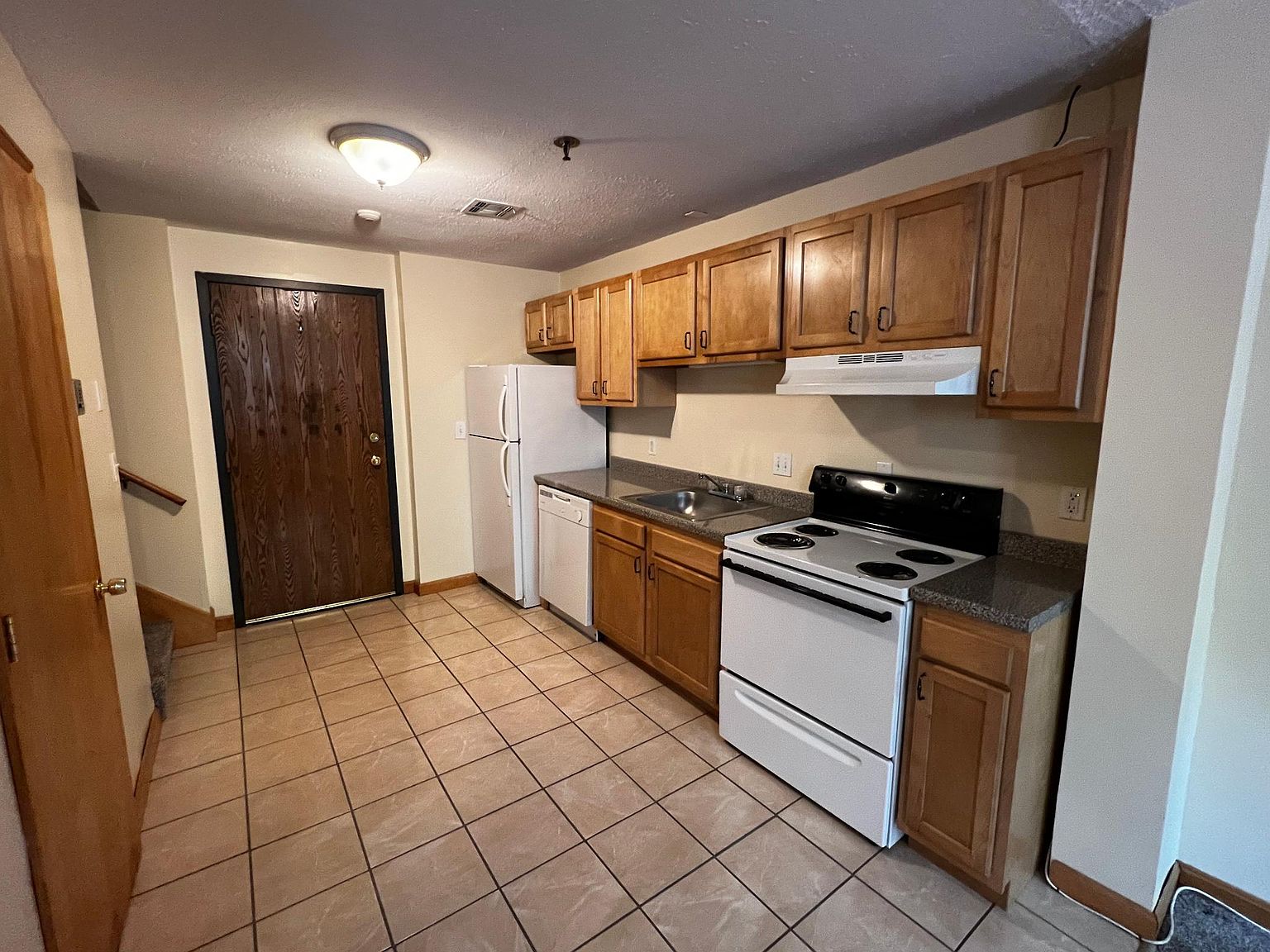 200 Hudson St, Northborough, MA 01532 Zillow