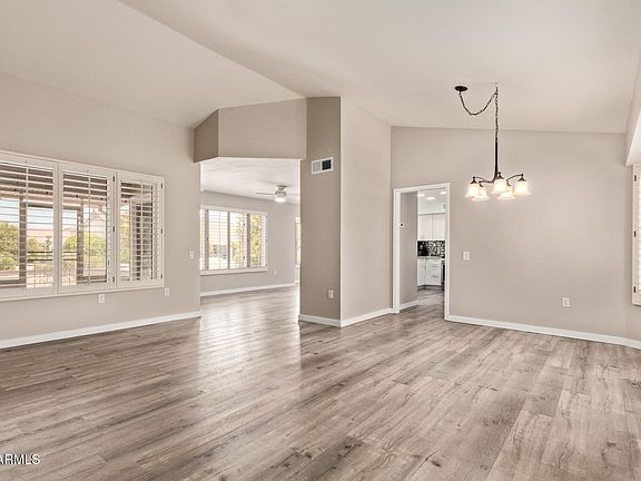 4th image of 21609 N 147TH Drive