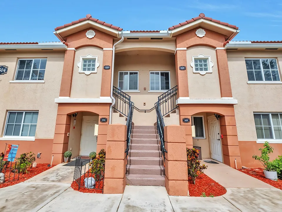 3504 Briar Bay Blvd #205