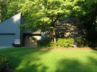 2224 Woodfern Dr, Marietta, GA 30062