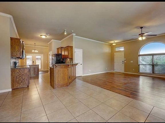 2nd image of 18115 Groveton Blvd