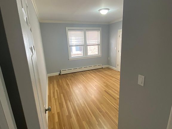 3rd image of 4356 Martha Ave