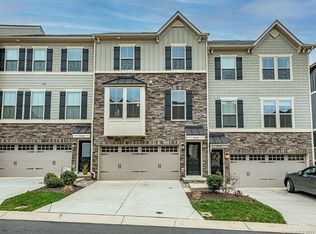 1944 Catkin Ln, Charlotte, NC 28205