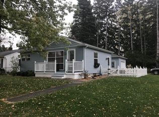 2304 Westbury Rd, Lansing, MI 48906