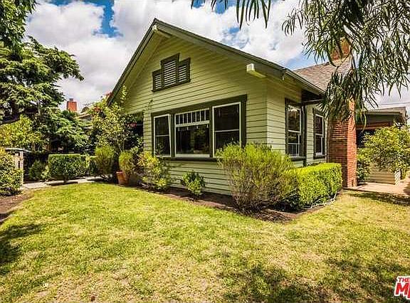 3rd image of 800 N Melrose Hl