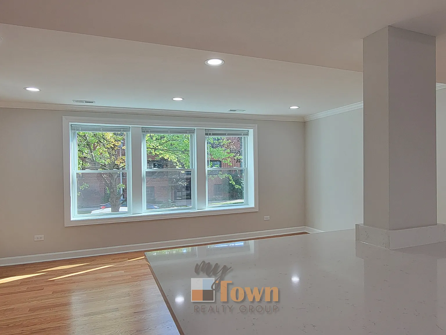 3 bed, $2,850 — Photo 4