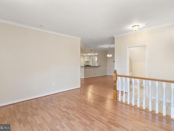 4th image of 431 Fortress Way #431