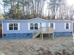 1512 Red Bud Dr, Newport, TN 37821