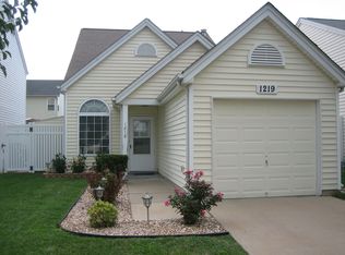 1219 Garden Village Dr, Florissant, MO