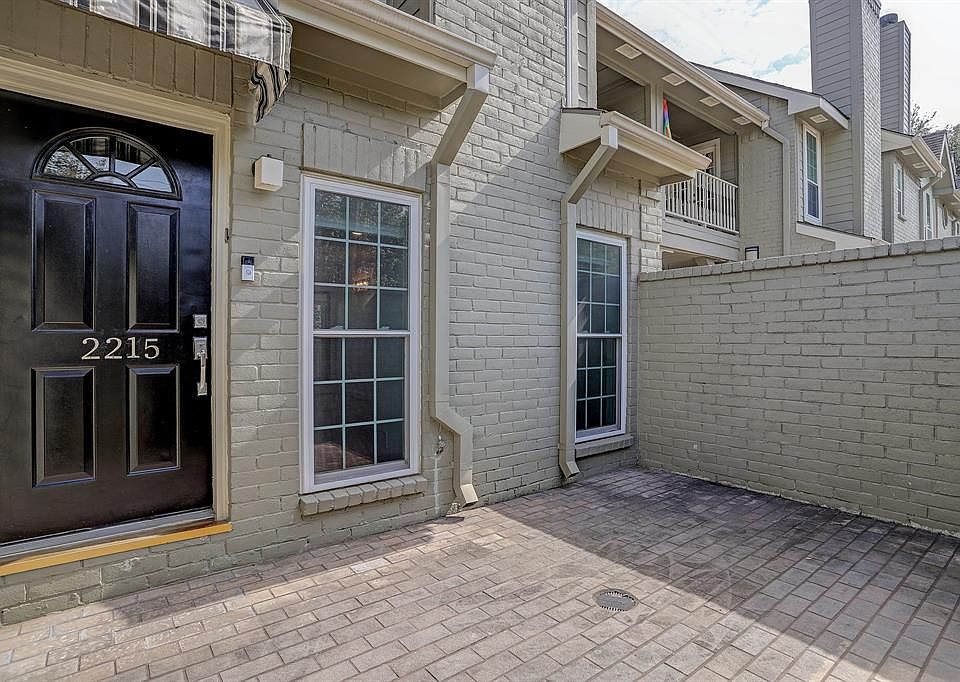 Spacious private patio in the front of your home!