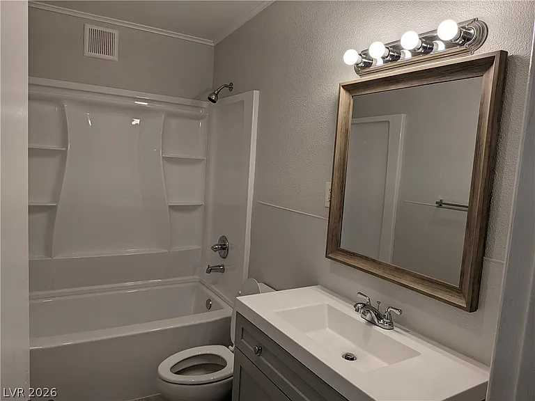 4379 Hilldale Ave — Photo 22