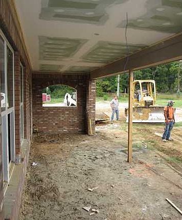 4th image of 460 Aston Park Dr
