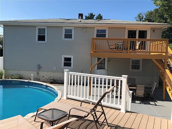 4th image of 14 Blackberry Knoll Way