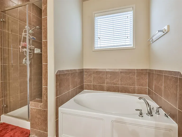 18226 Chianti Ridge Dr — Photo 20