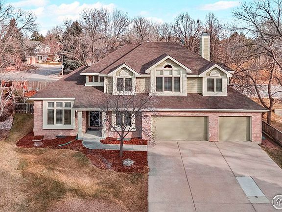 3rd image of 1430 Twin Oak Ct