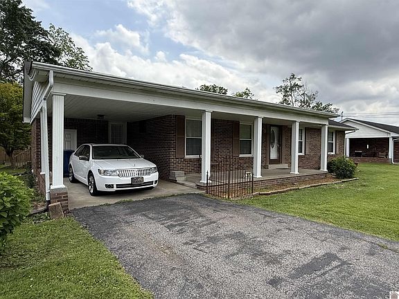 3rd image of 1615 Kirkwood Dr