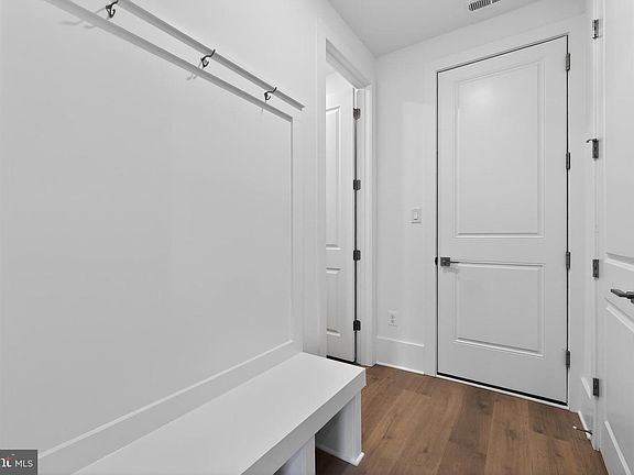 3rd image of 22378 Langford Ln