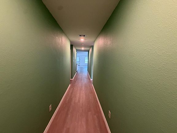 2nd image of 3339 Avary River Ln