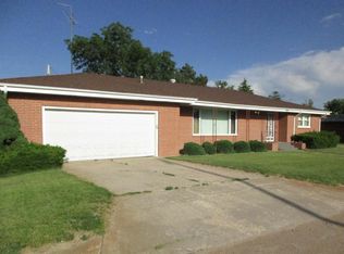 303 S Jefferson St, Grinnell, KS 67738