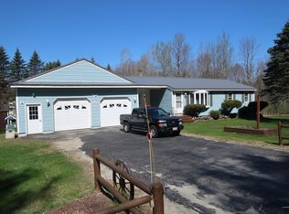 227 College Rd, Greene, ME 04236
