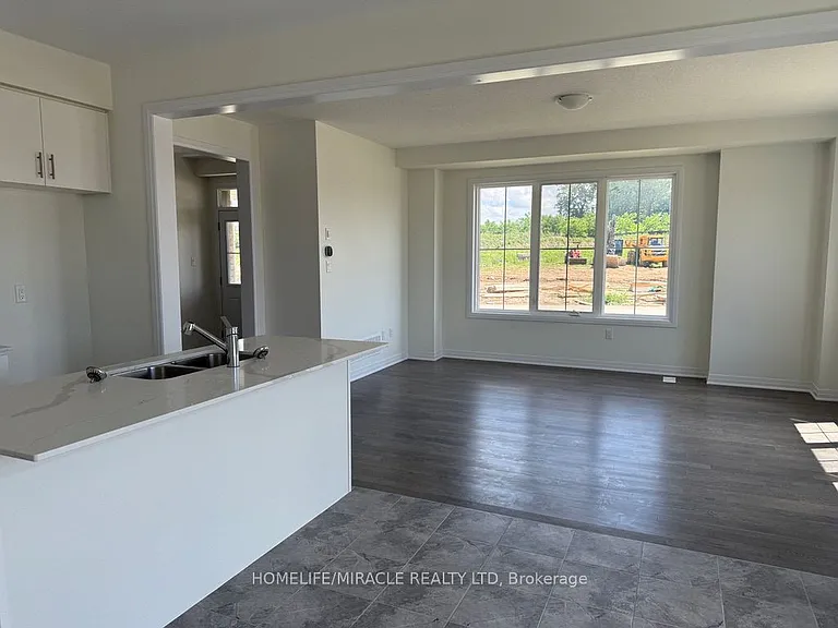 40 Turnbull Dr — Photo 5