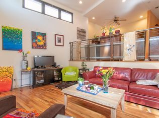 1128 Florence Ave #1W, Evanston, IL 60202